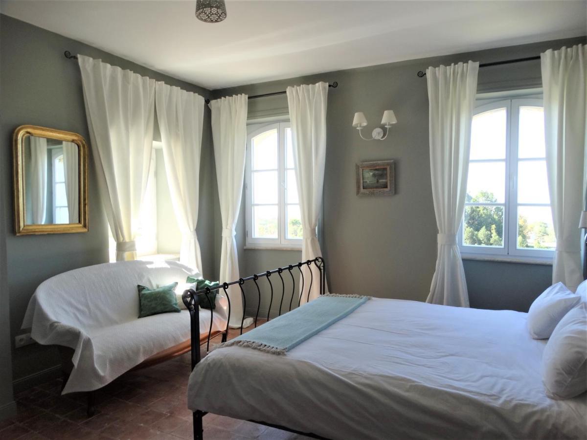 Chateau Montplaisir Charming B&B In Provence วัลเรอัส ภายนอก รูปภาพ