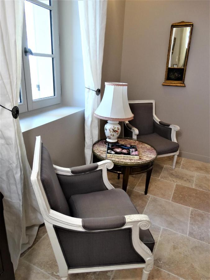 Chateau Montplaisir Charming B&B In Provence วัลเรอัส ภายนอก รูปภาพ