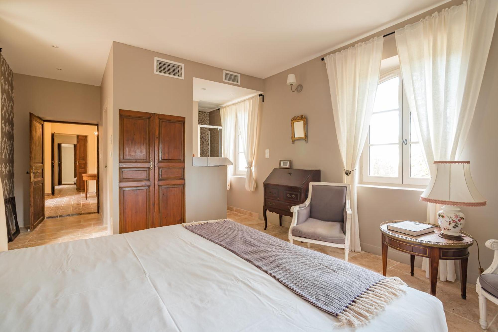 Chateau Montplaisir Charming B&B In Provence วัลเรอัส ภายนอก รูปภาพ